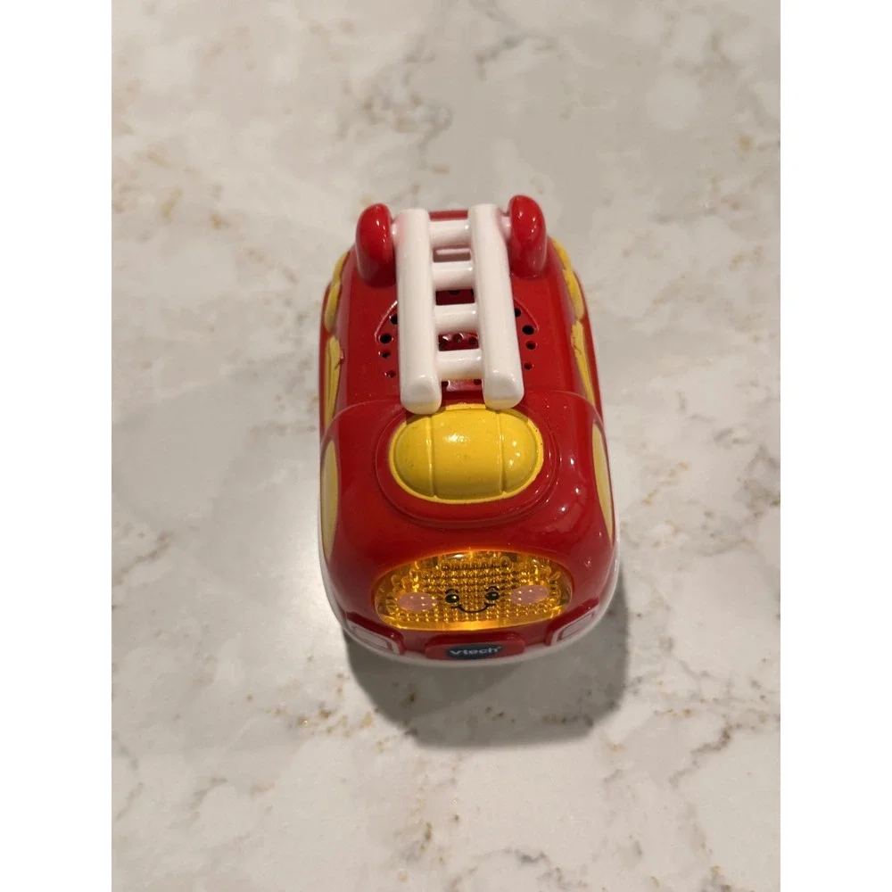 VTech Go! Go! Smart Wheels Fire Truck Interactive Toy Vehicle Red 80-541100